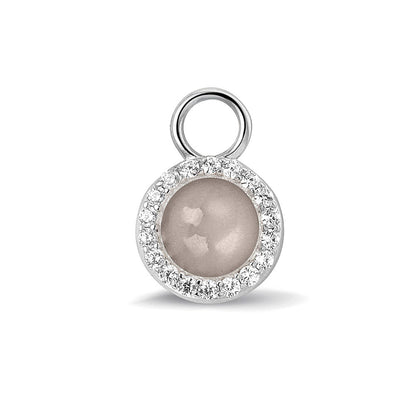 Oorhangers 17 mm lang, rondom afgewerkt met zirkonia's, aan de voorzijde zichtbaar gevuld met as of haar. silver.