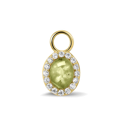 Ovaal gevormde oorhangers, 18 mm lang rondom afgewerkt met zirkonia's, aan de voorzijde zichtbaar gevuld met as of haar. Olive