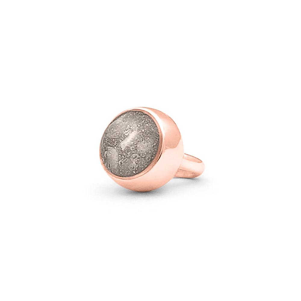 Subtiele charm als gedenksieraad gevuld met as, haar of moedermelk. Silver