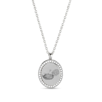 Hanger witgoud voorzien van een gravure uit collectie gedenksieraden. witgoud