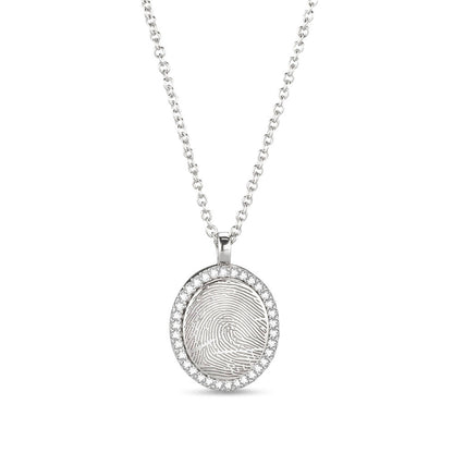 Hanger witgoud voorzien van een gravure uit collectie gedenksieraden. witgoud