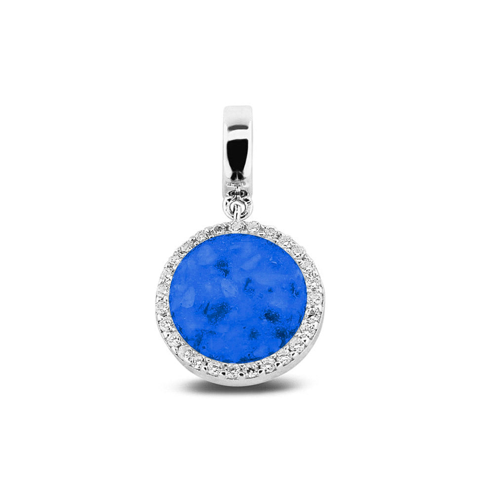 Asbedel, subtiel design rondom afgewerkt met zirkonia's  die aan de voorzijde zichtbaar gevuld wordt met as of haar met een keuze in 20 kleuren. Blue