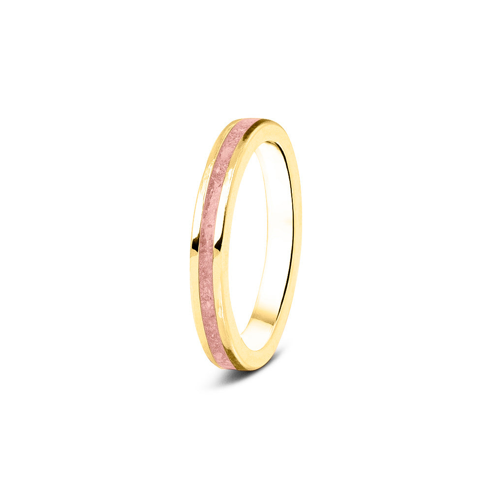 Gedenksieraad, ring 3 mm rondom zichtbaar gevuld met as of haar. Het vullen en sealen met onze speciale hars wordt in onze ambachtelijke edelsmederij gedaan. Blush