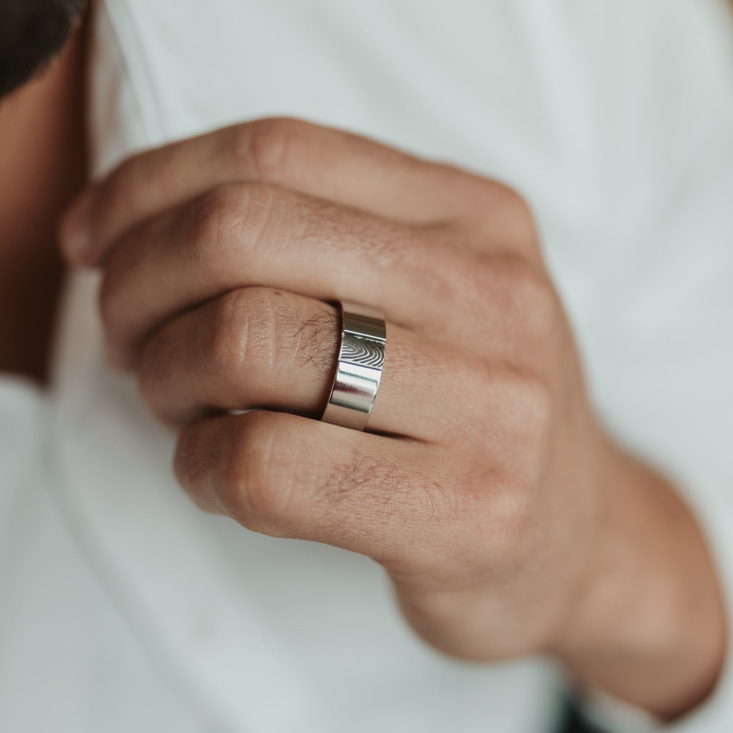 Ring met vingerafdruk